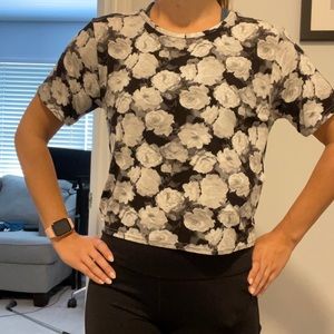 Forever 21 Cropped Floral Shirt